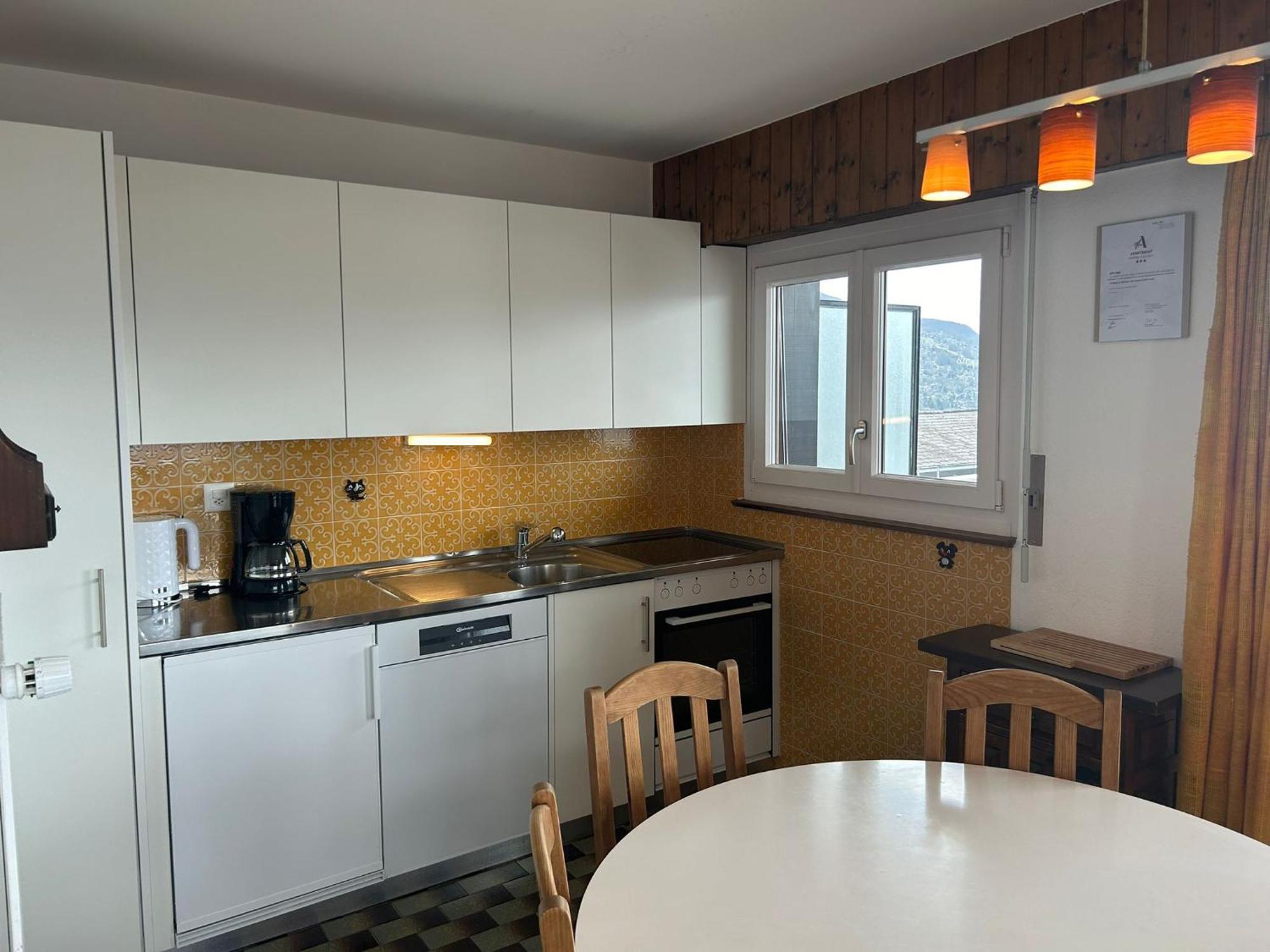 Combyre Comfortable & Center Apartements Вейзона Экстерьер фото
